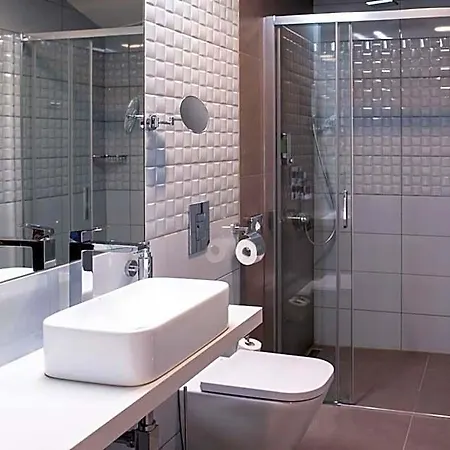 Tammel Hotel 4*