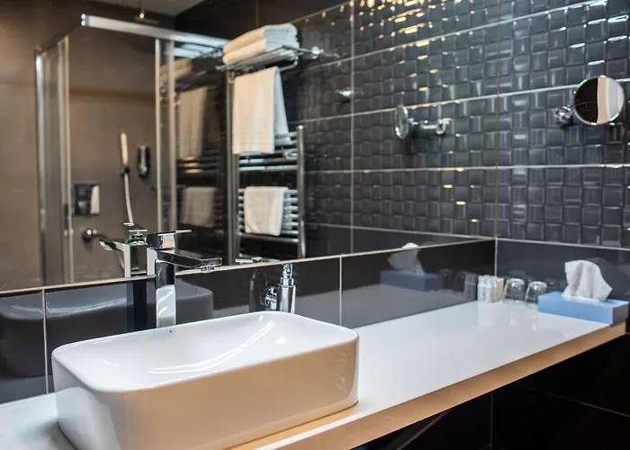 Tammel Hotel 4*